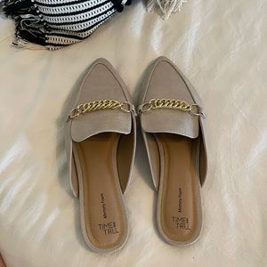 Cream flats with open back and gold chain wore once